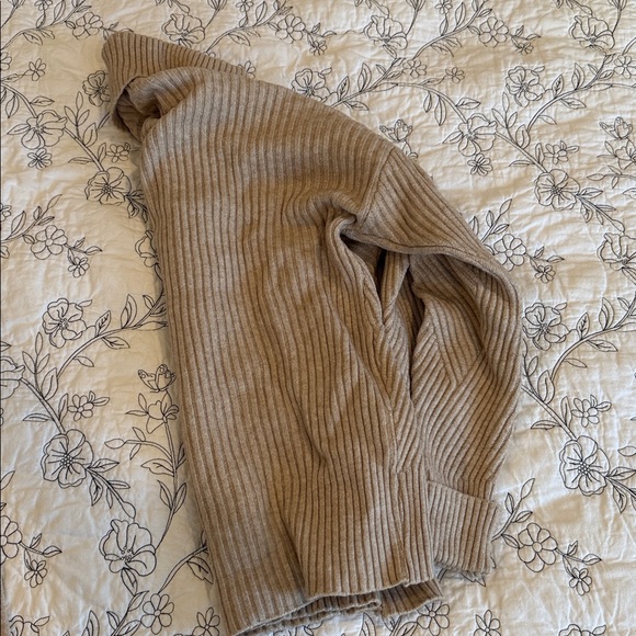 Cozy Tan Knit Sweater and Jogger Set - Picture 6 of 7